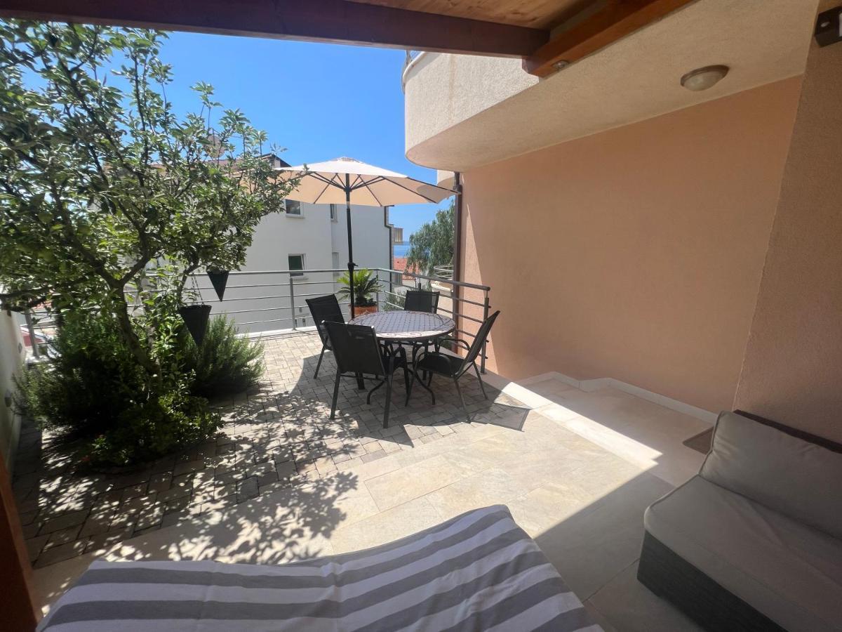 Apartments San Monte Podstrana Exterior photo